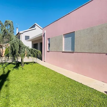 Holiday home Rose Plaisir Belinho